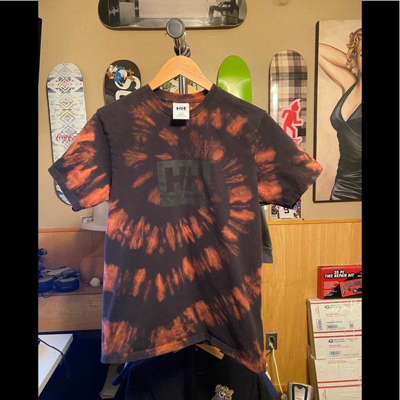 Helly Hansen custom one of one unique spiral reverse dye - Picture 3 of 6